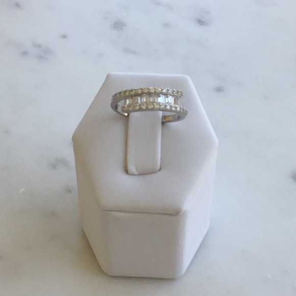 Clearance $16 Firm! Baguette & Round Cz Sterling Silver Ring - Picture 8 of 11